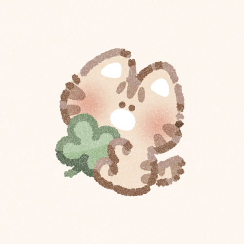 クローバーと茶トラネコさんのフリーアイコン